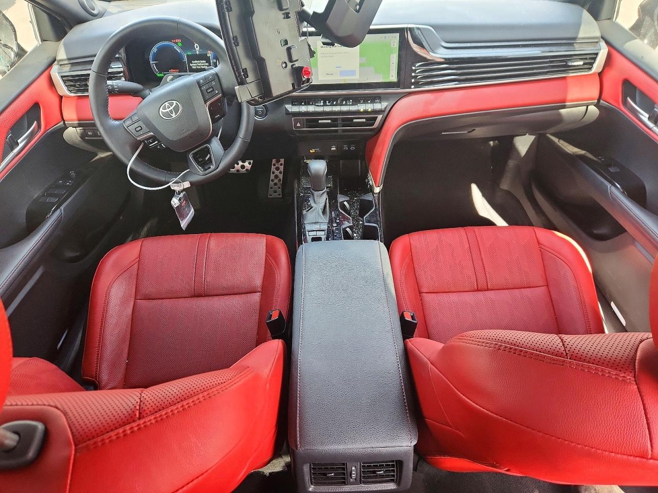 TOYOTA CAMRY HYBRID