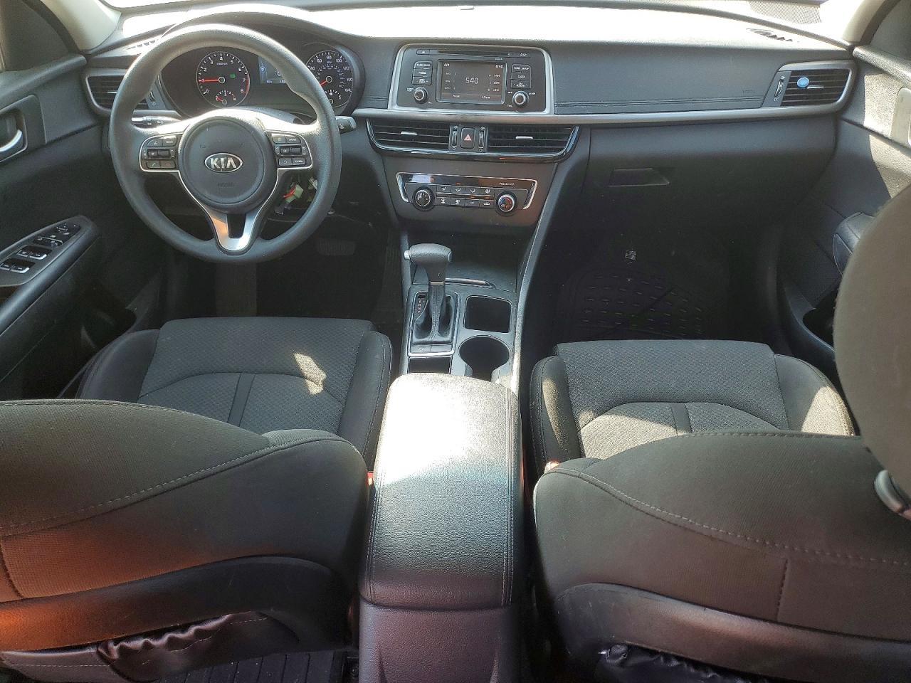 2017 KIA OPTIMA — фото 8