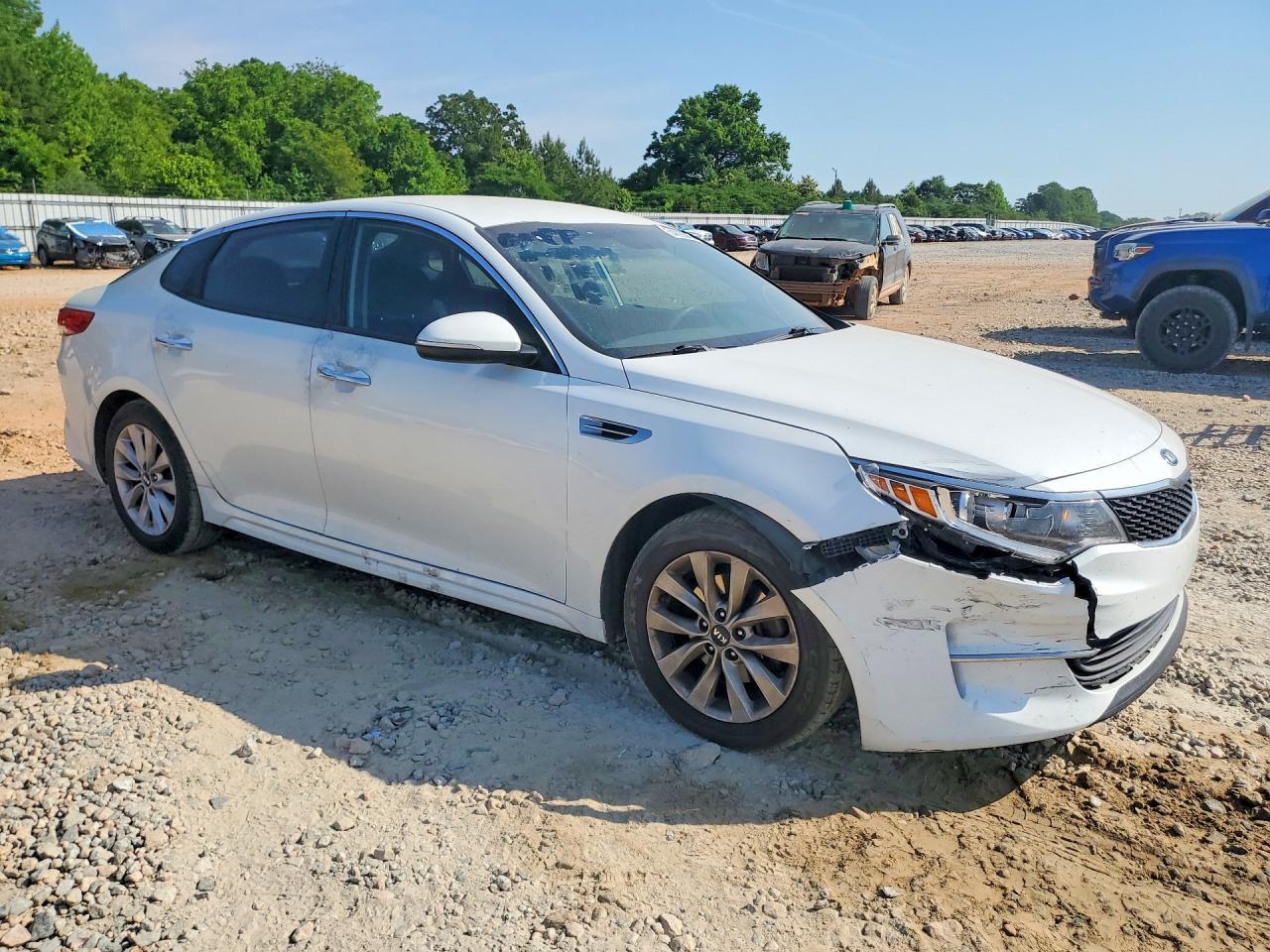 2017 KIA OPTIMA — фото 4