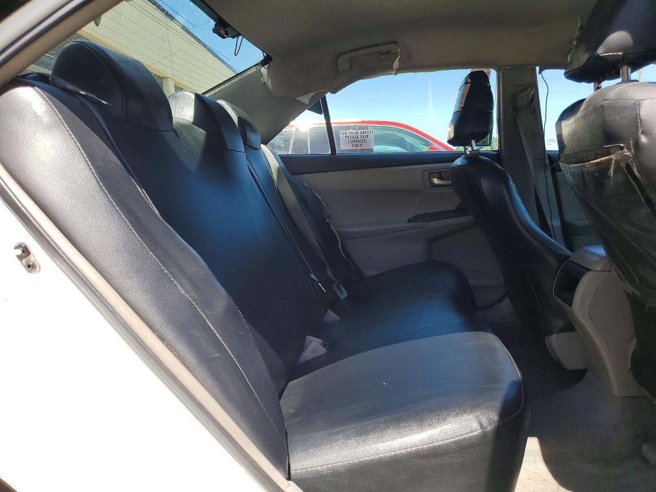2016 TOYOTA CAMRY HYBRID — фото 10
