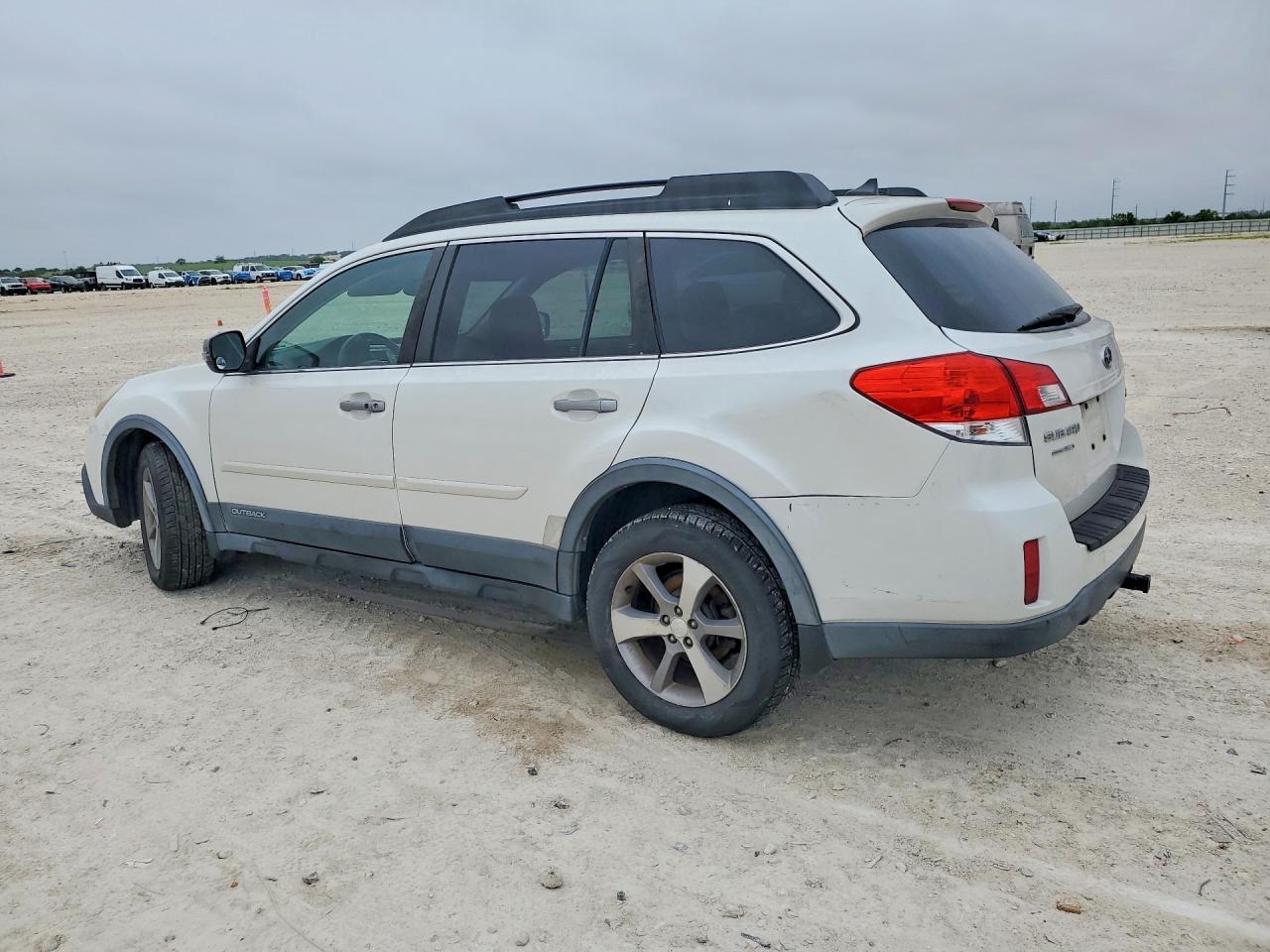SUBARU OUTBACK