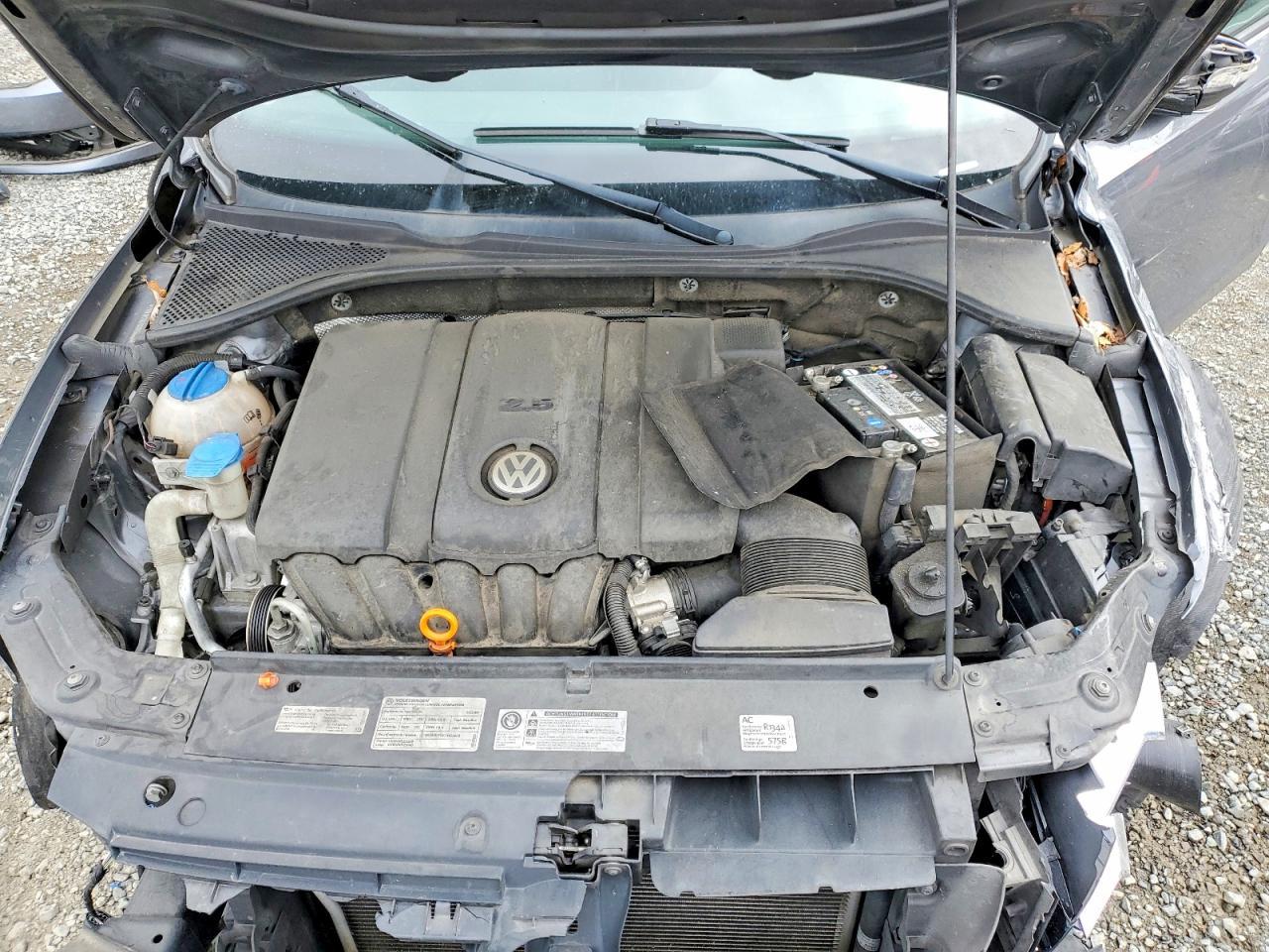 2012 VOLKSWAGEN PASSAT — фото 11