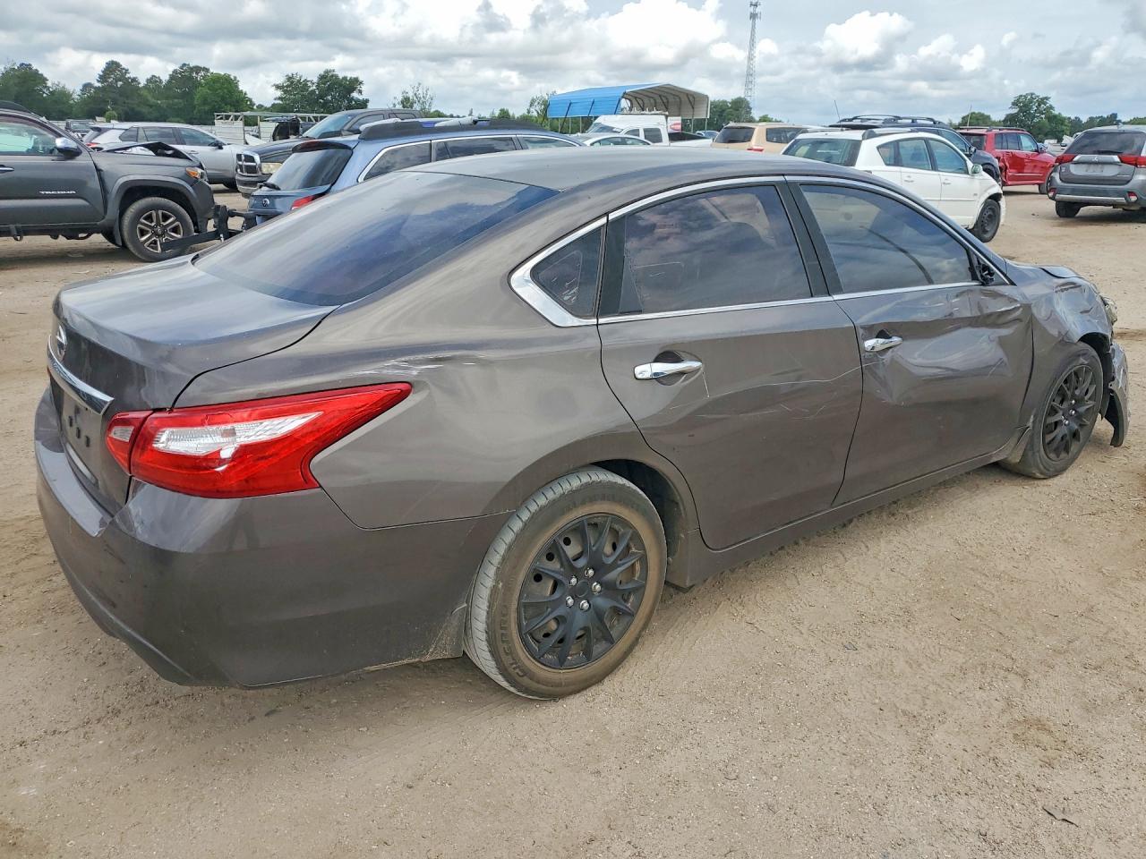 NISSAN ALTIMA