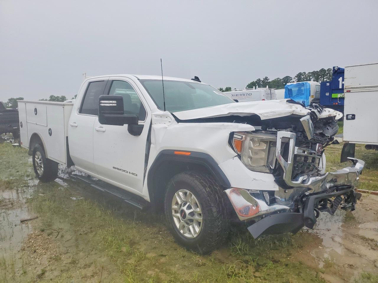 GMC SIERRA