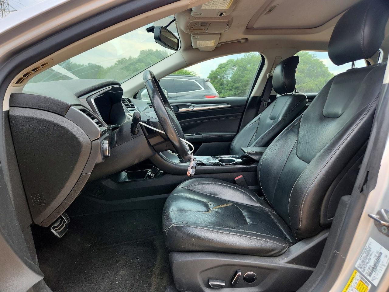 FORD FUSION
