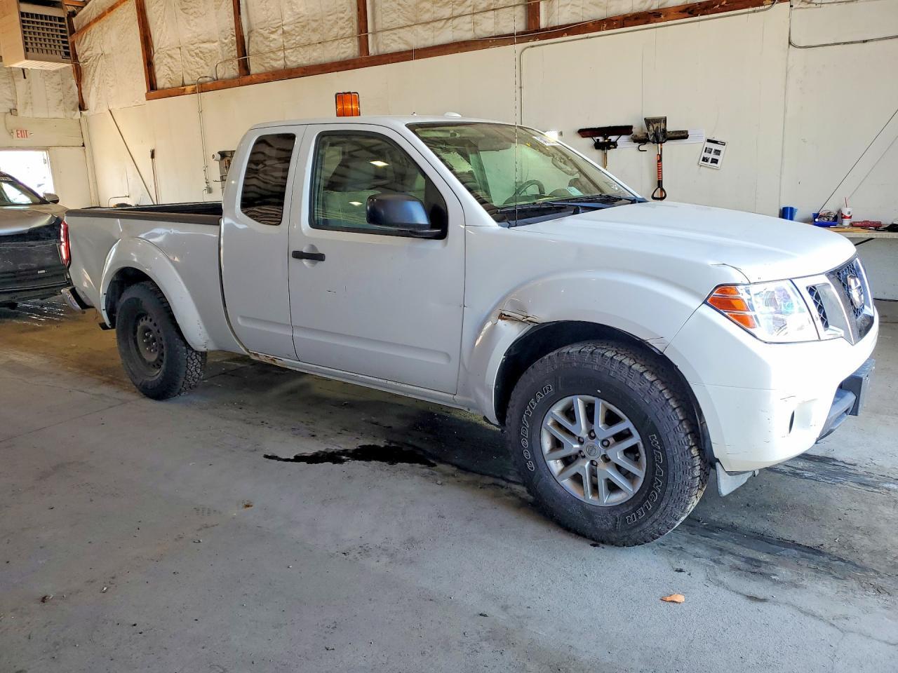 NISSAN FRONTIER