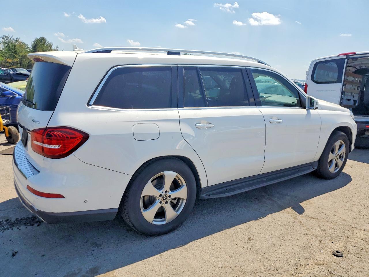 MERCEDES-BENZ GLS-CLASS