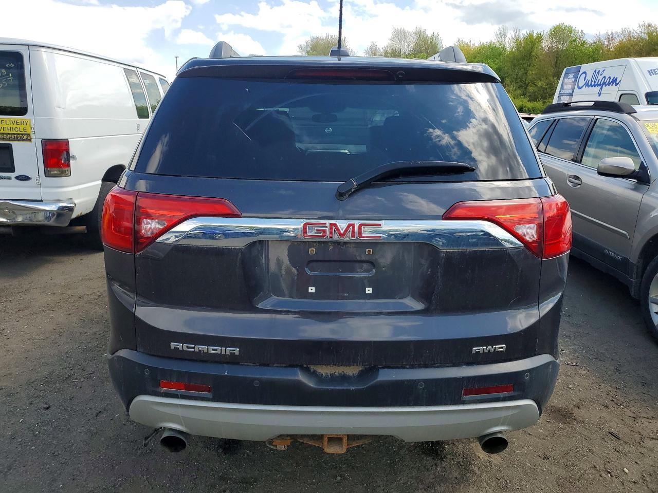 GMC ACADIA