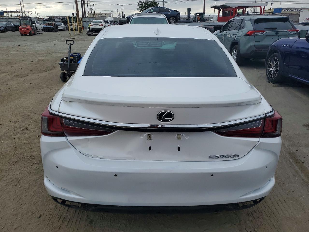 LEXUS ES 300H