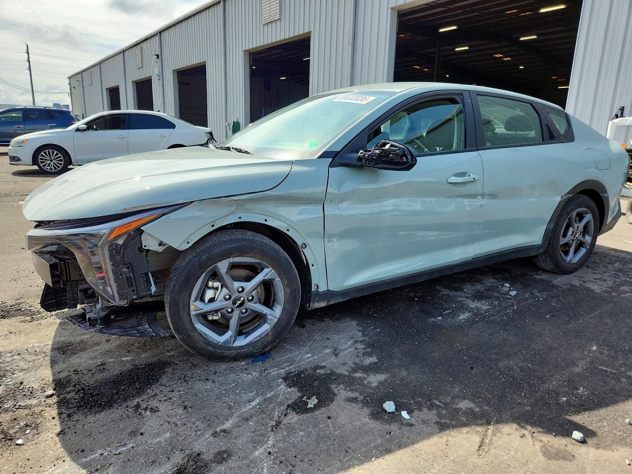 KIA K4