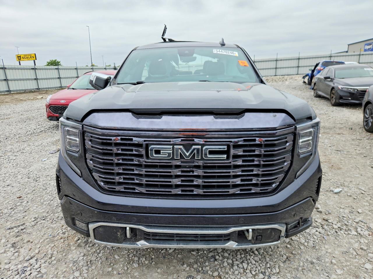 GMC SIERRA