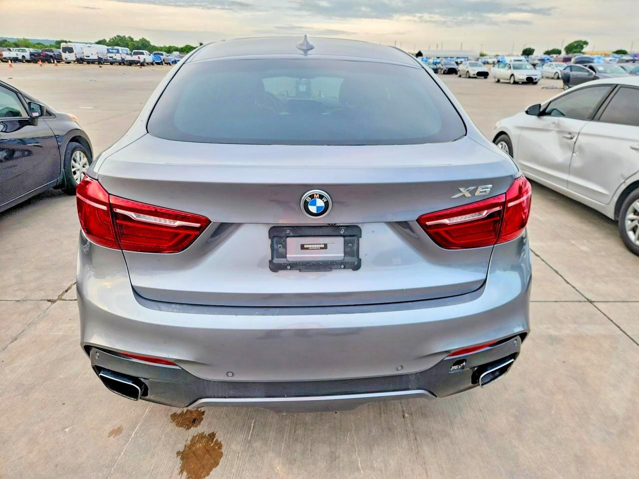 2019 BMW X6 — фото 6