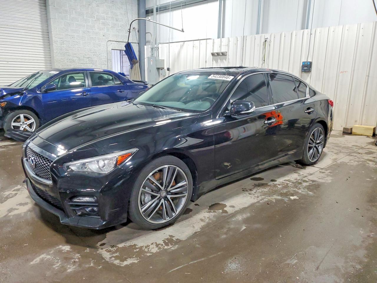 2015 INFINITI Q50 — фото 1