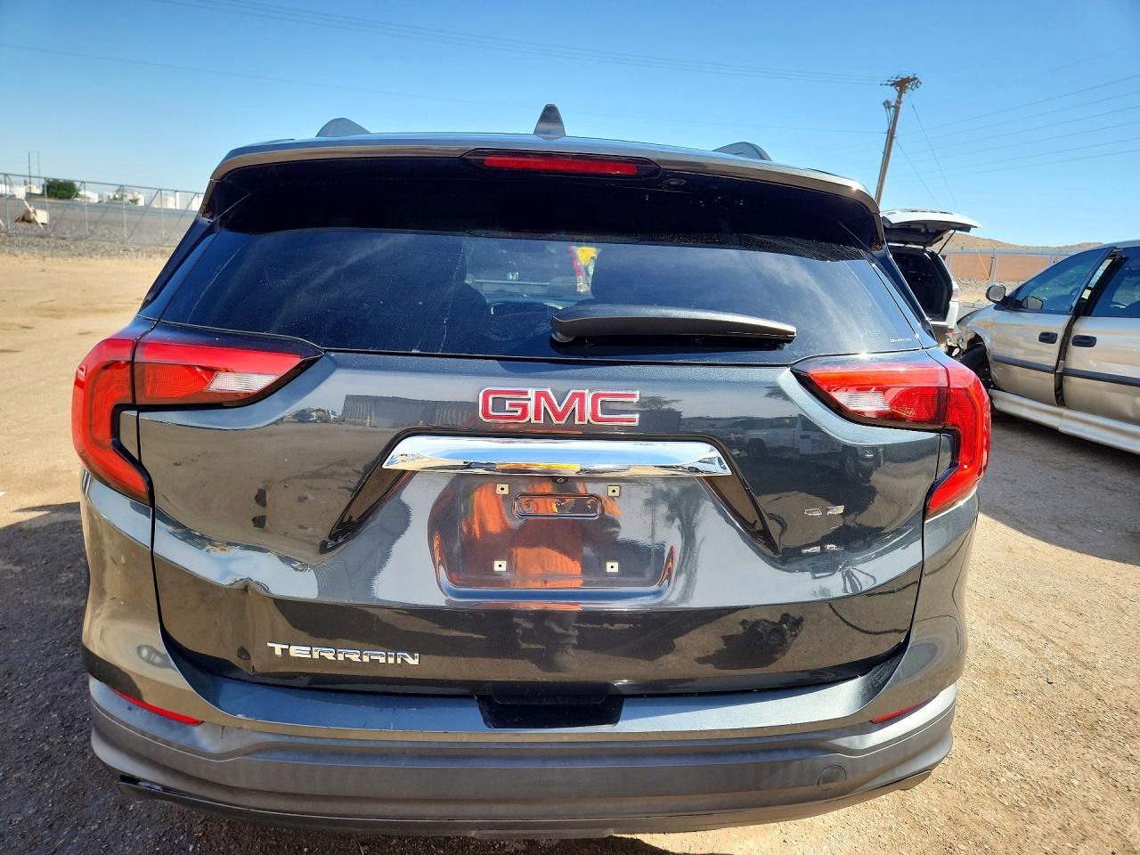 2018 GMC TERRAIN — фото 6