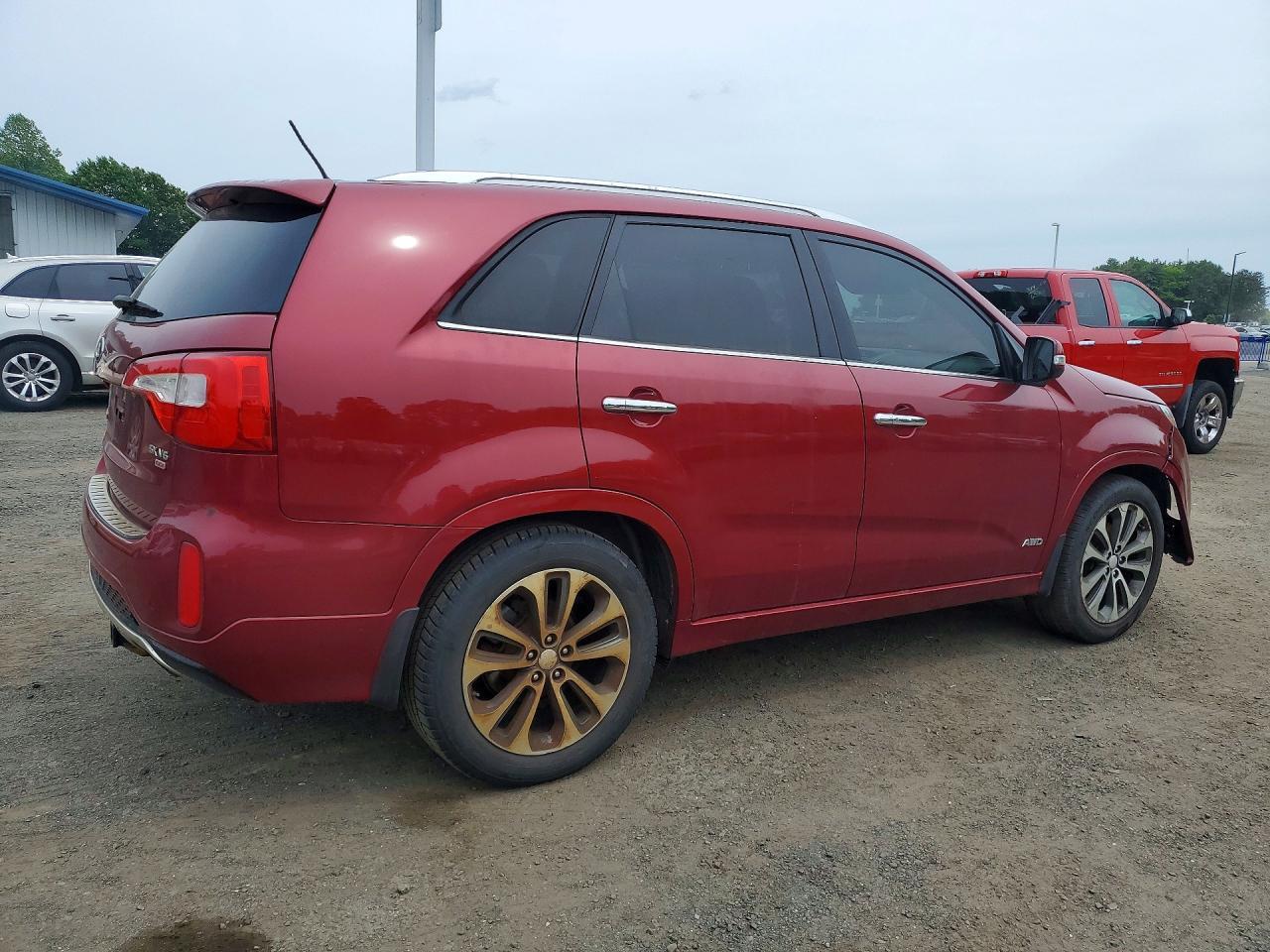2014 KIA SORENTO — фото 3