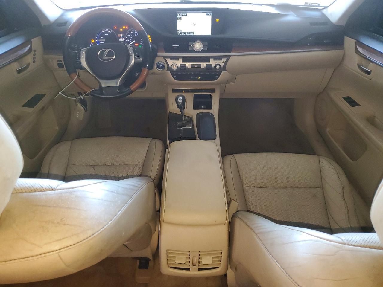 2015 LEXUS ES 300H — фото 8