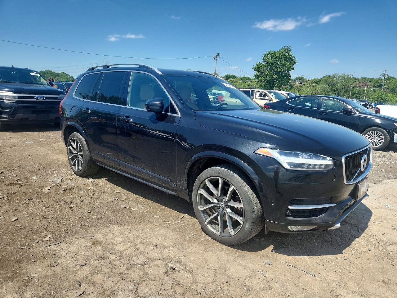 2016 VOLVO XC90 — фото 4