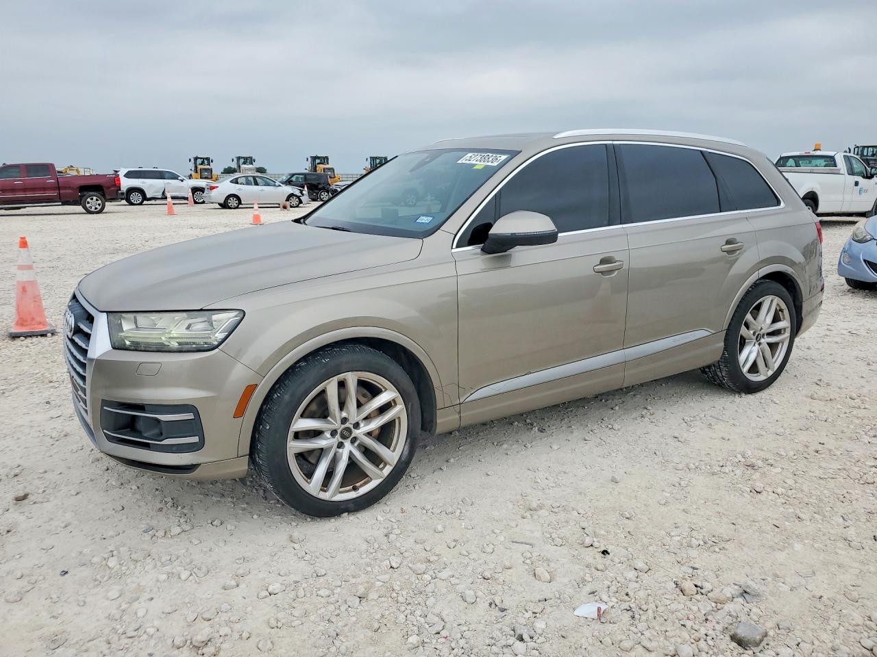 2017 AUDI Q7 — фото 1