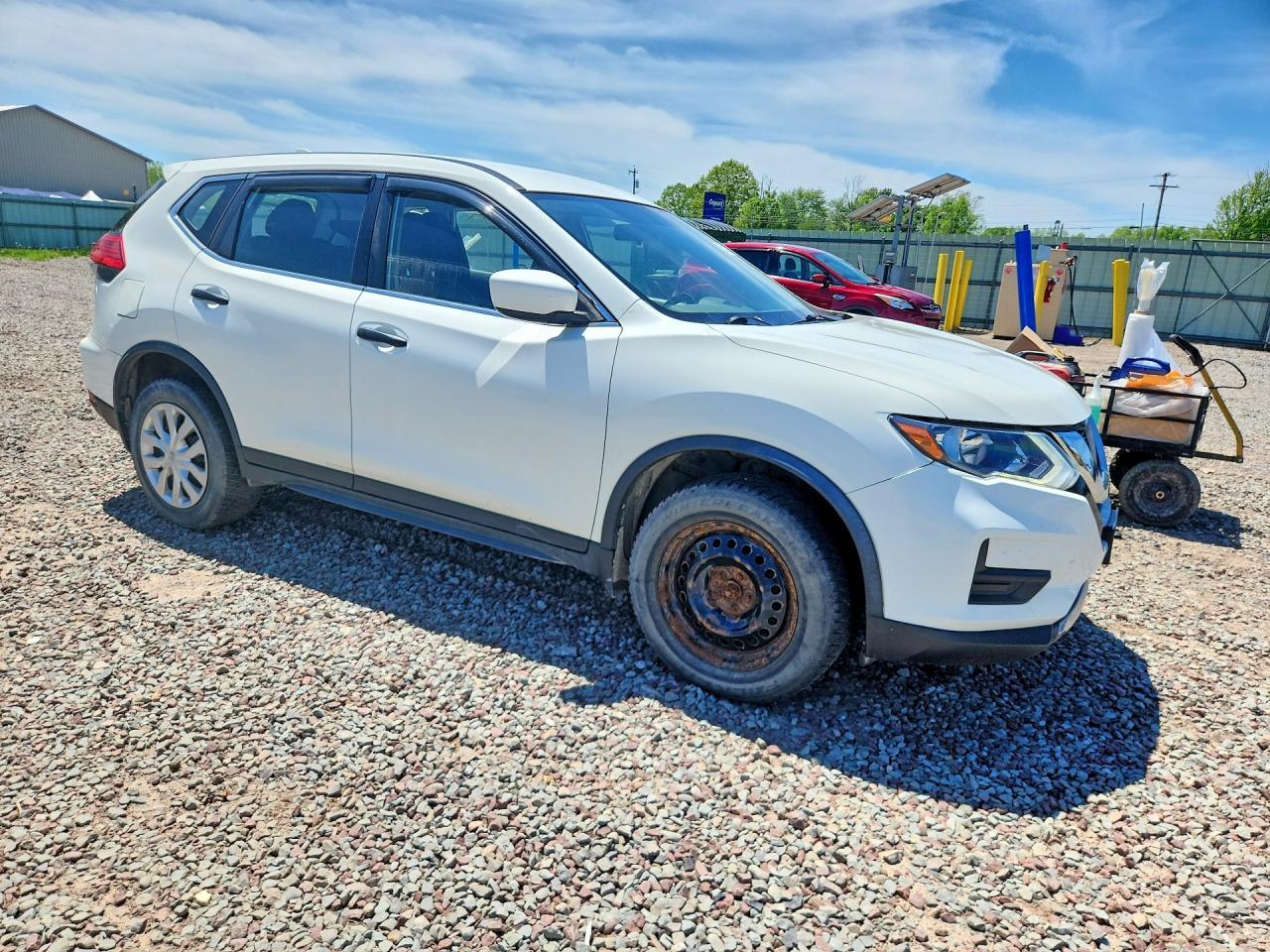 2017 NISSAN ROGUE — фото 4