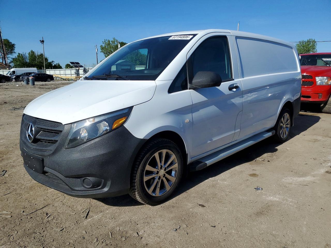 MERCEDES-BENZ METRIS