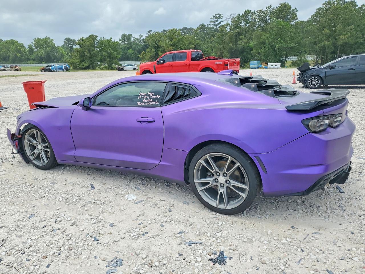 2019 CHEVROLET CAMARO — фото 2