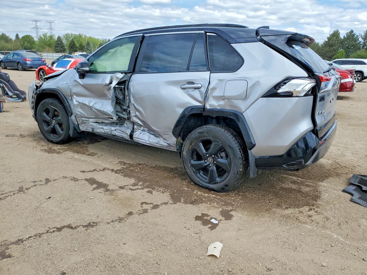 2020 TOYOTA RAV4 HYBRID — фото 2