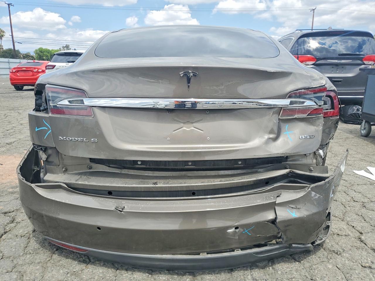 2016 TESLA MODEL S — фото 6