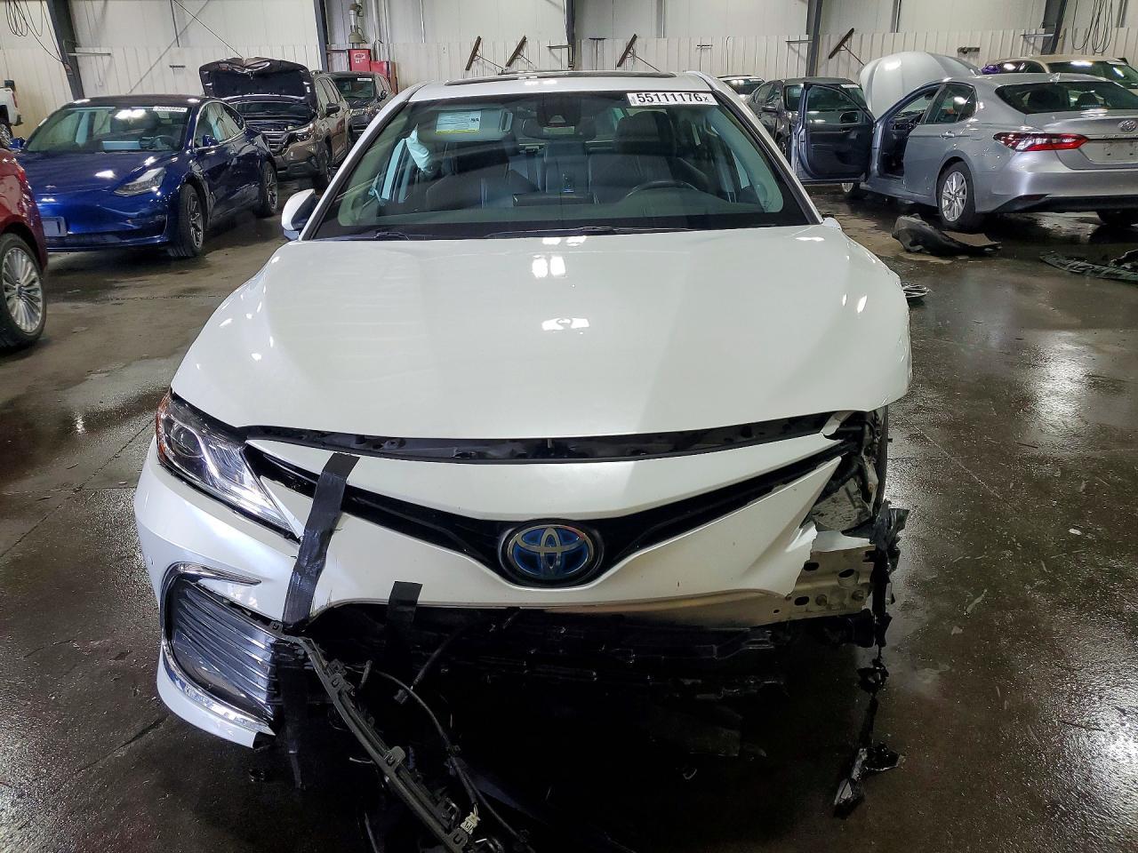 2022 TOYOTA CAMRY HYBRID — фото 5
