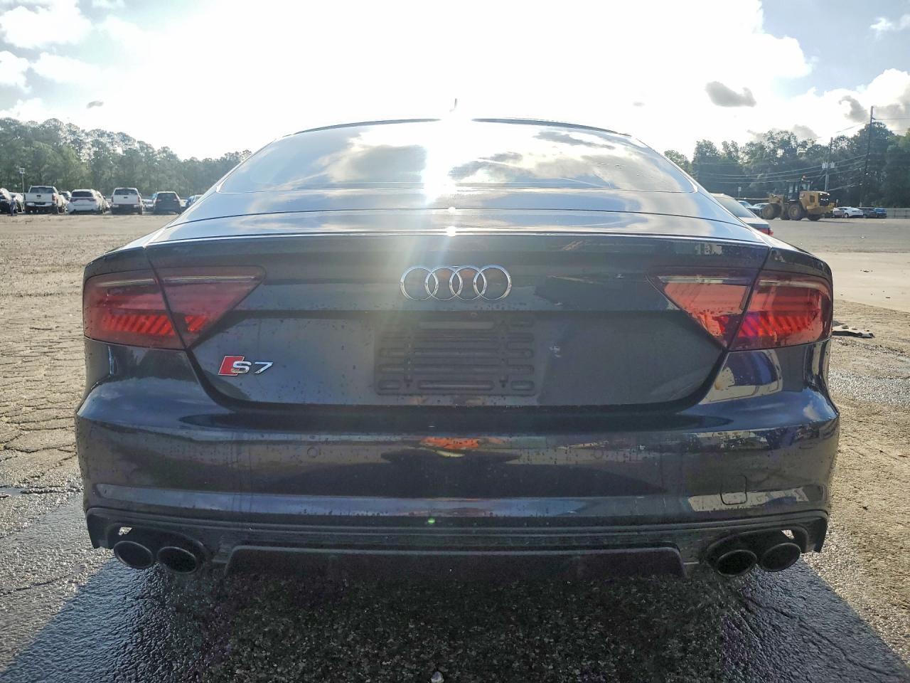 2017 AUDI RS7 — фото 6