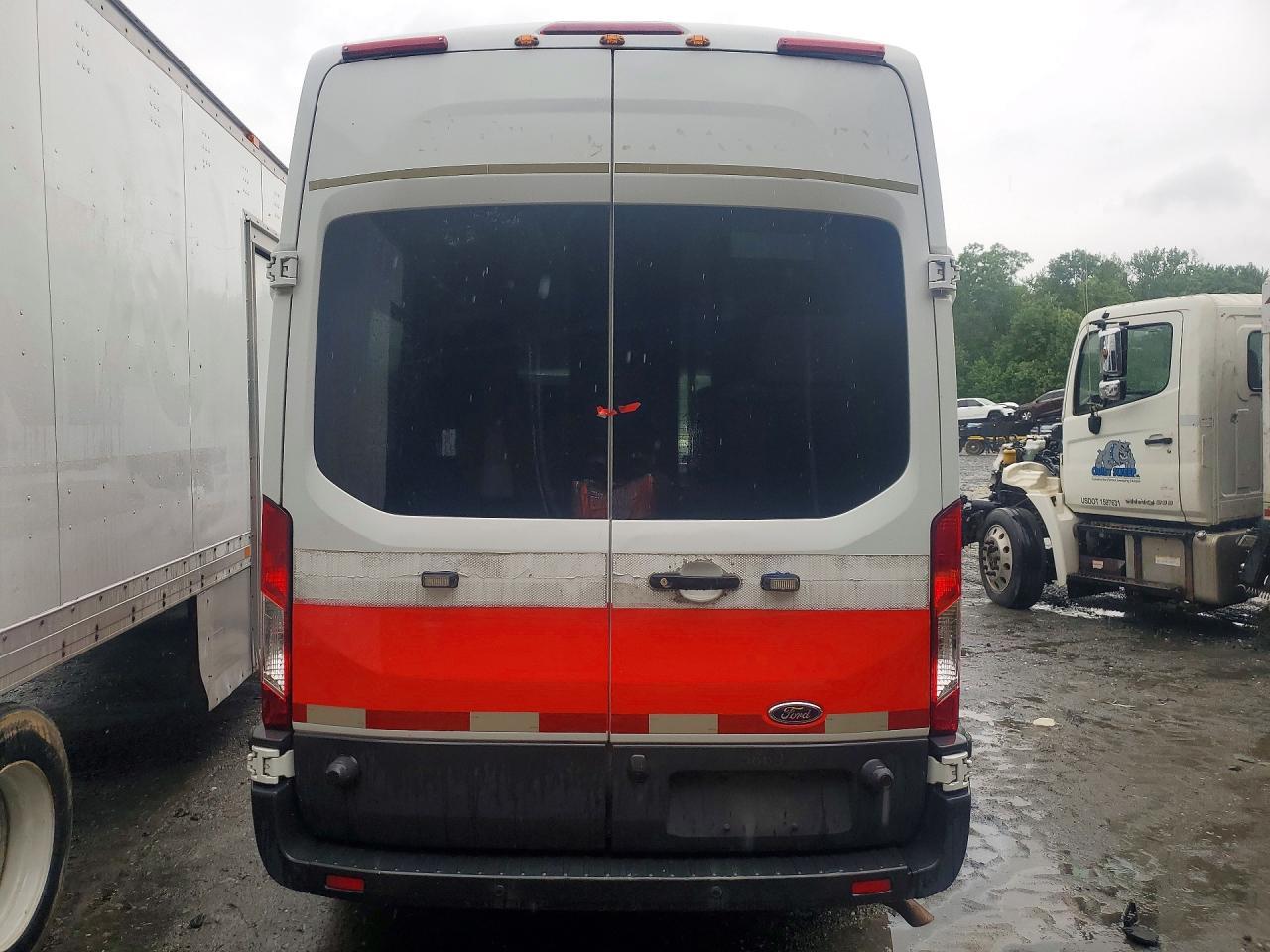 FORD TRANSIT