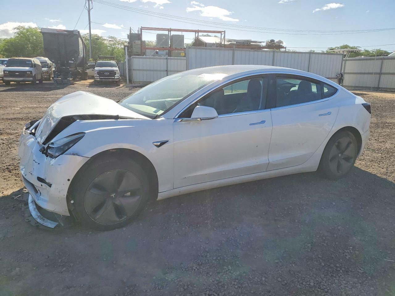 2019 TESLA MODEL 3 — фото 1
