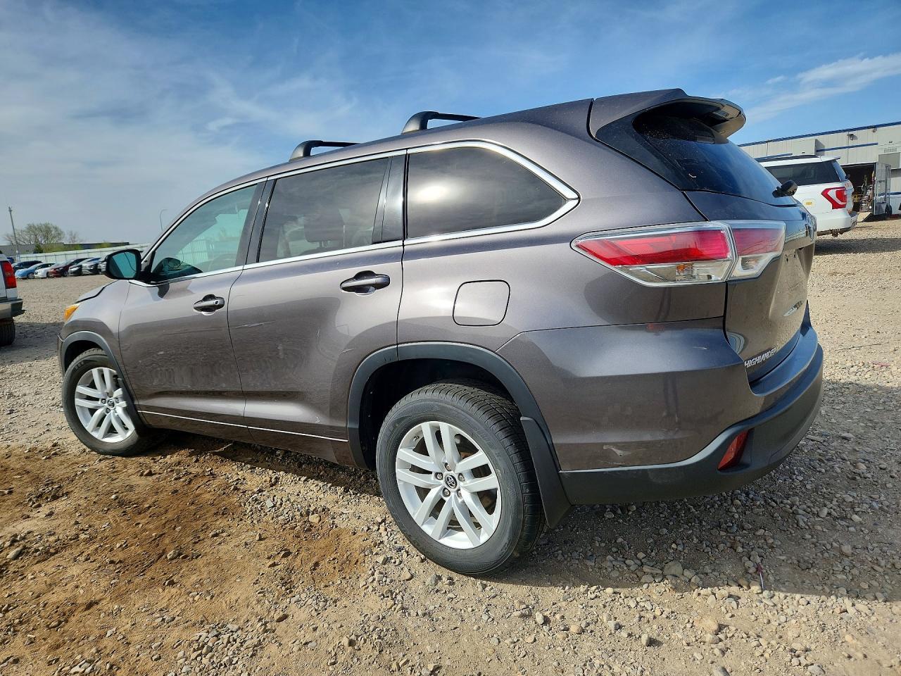 2016 TOYOTA HIGHLANDER — фото 2