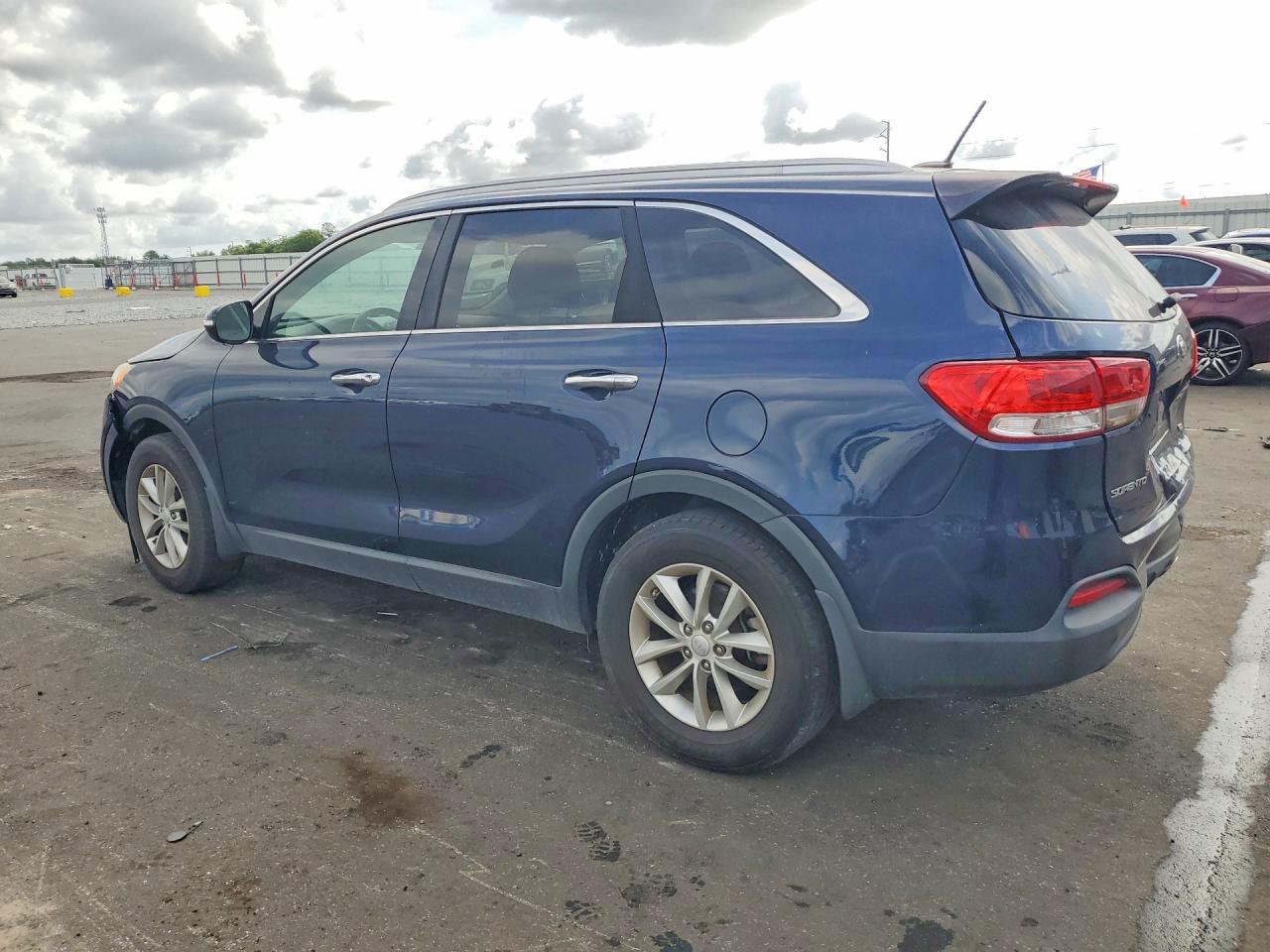 2016 KIA SORENTO — фото 2