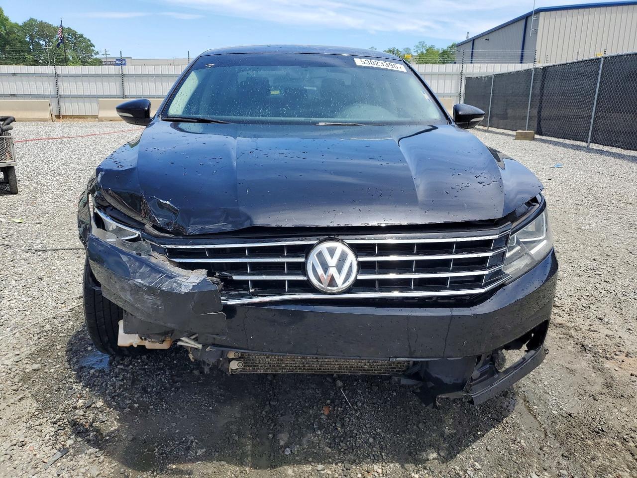 2017 VOLKSWAGEN PASSAT — фото 5