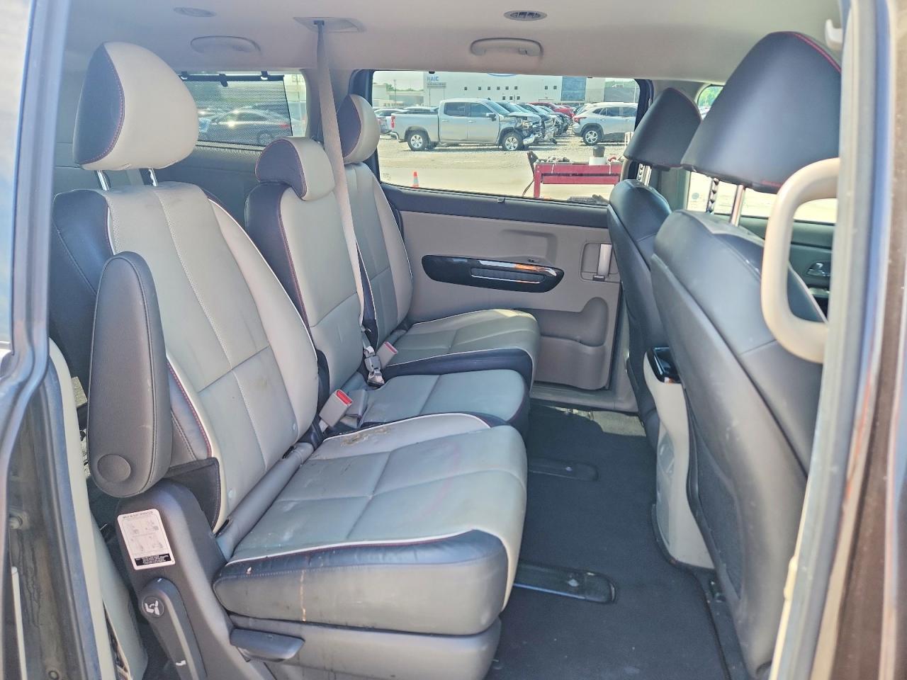 KIA SEDONA