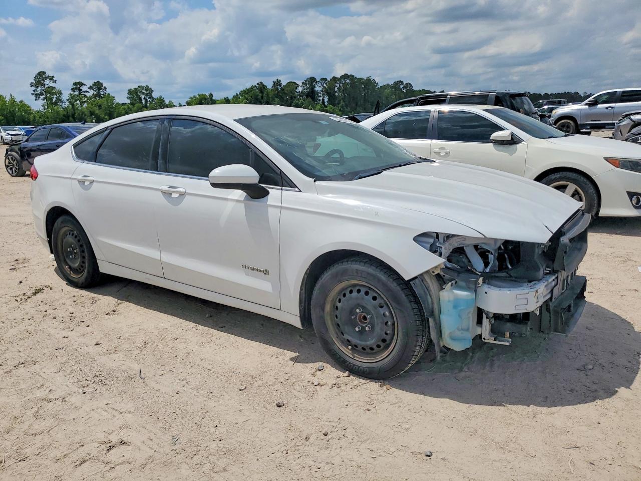 FORD FUSION HYBRID