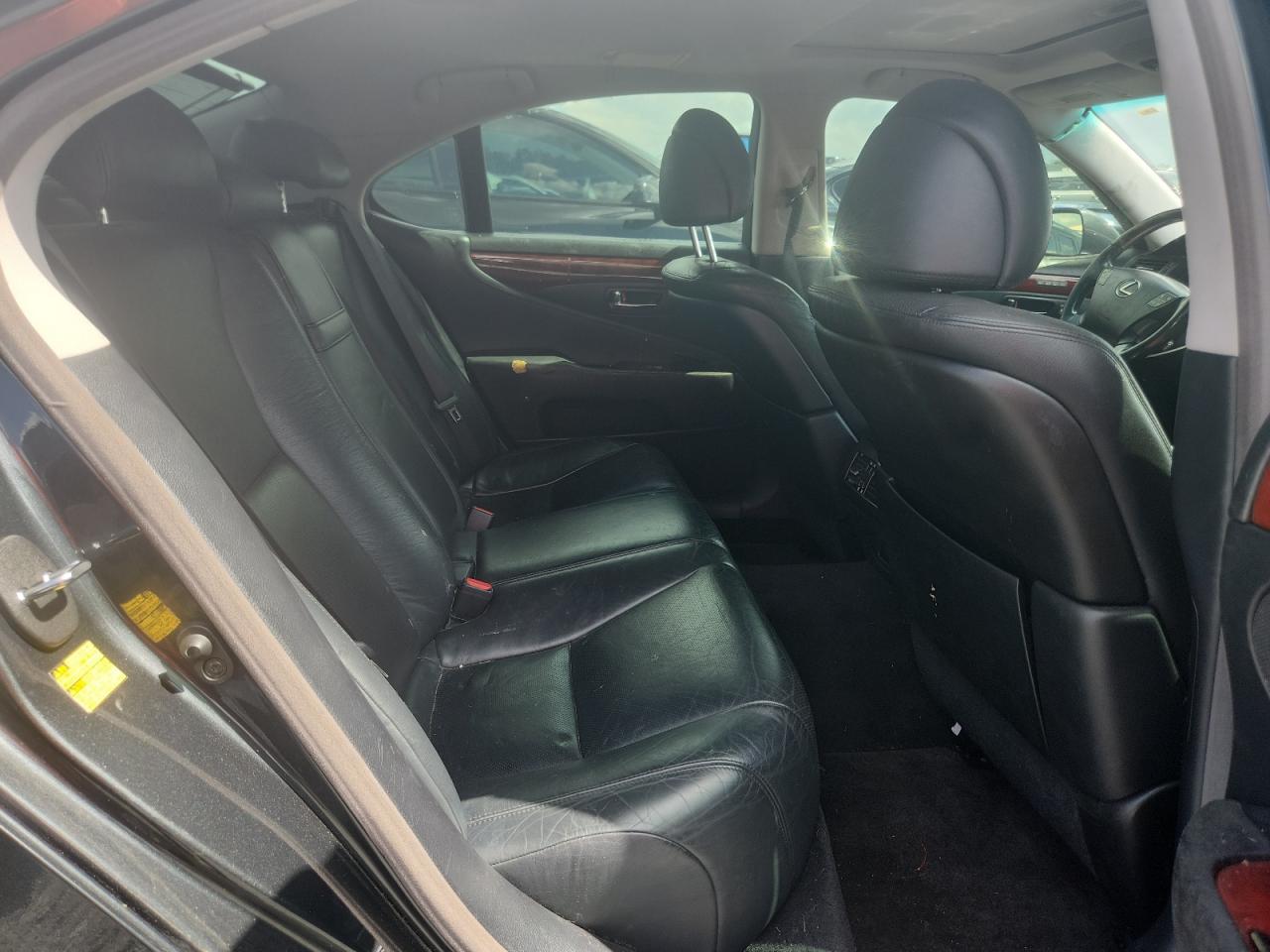 LEXUS LS 460