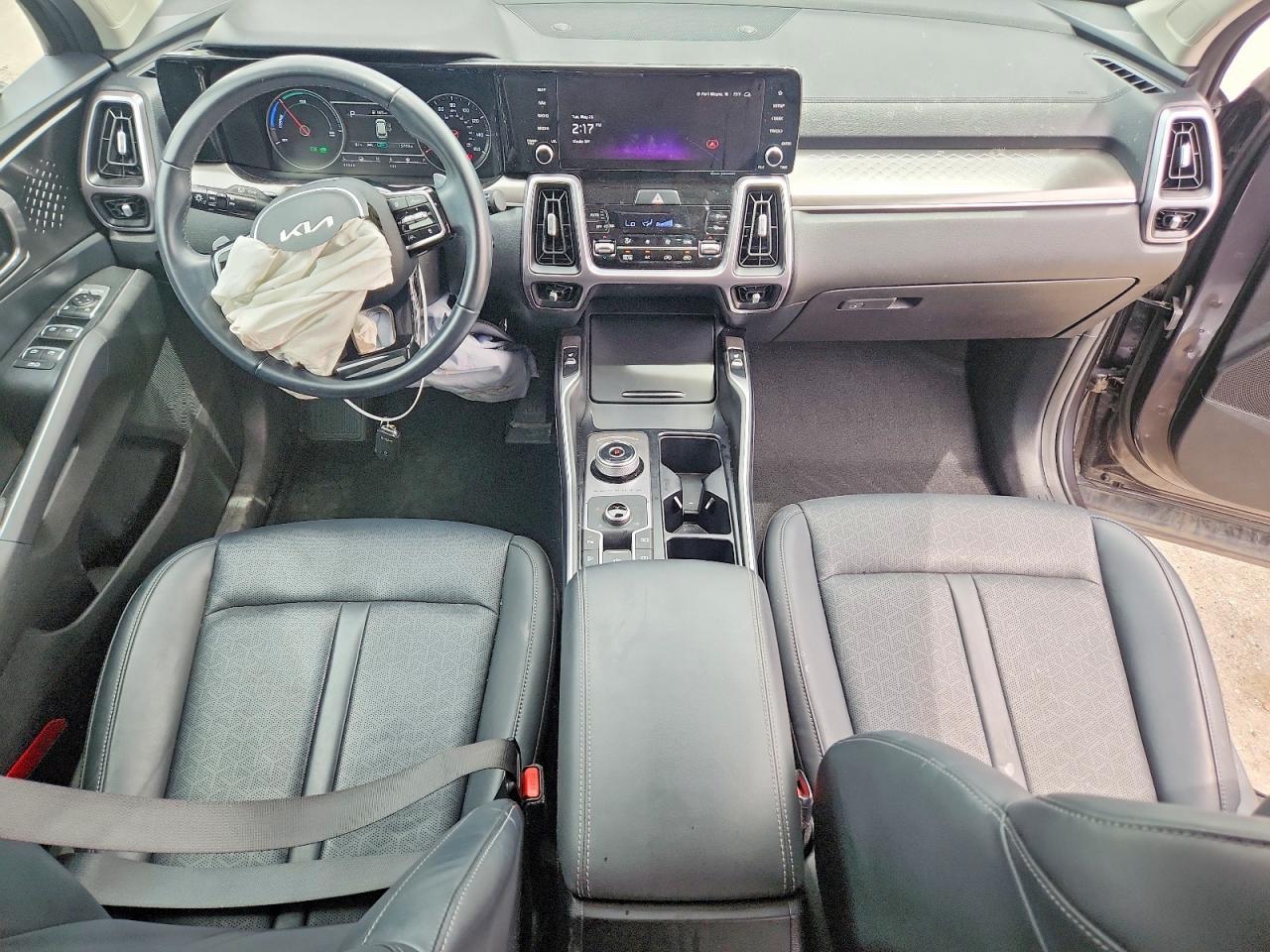 2024 KIA SORENTO HYBRID — фото 8