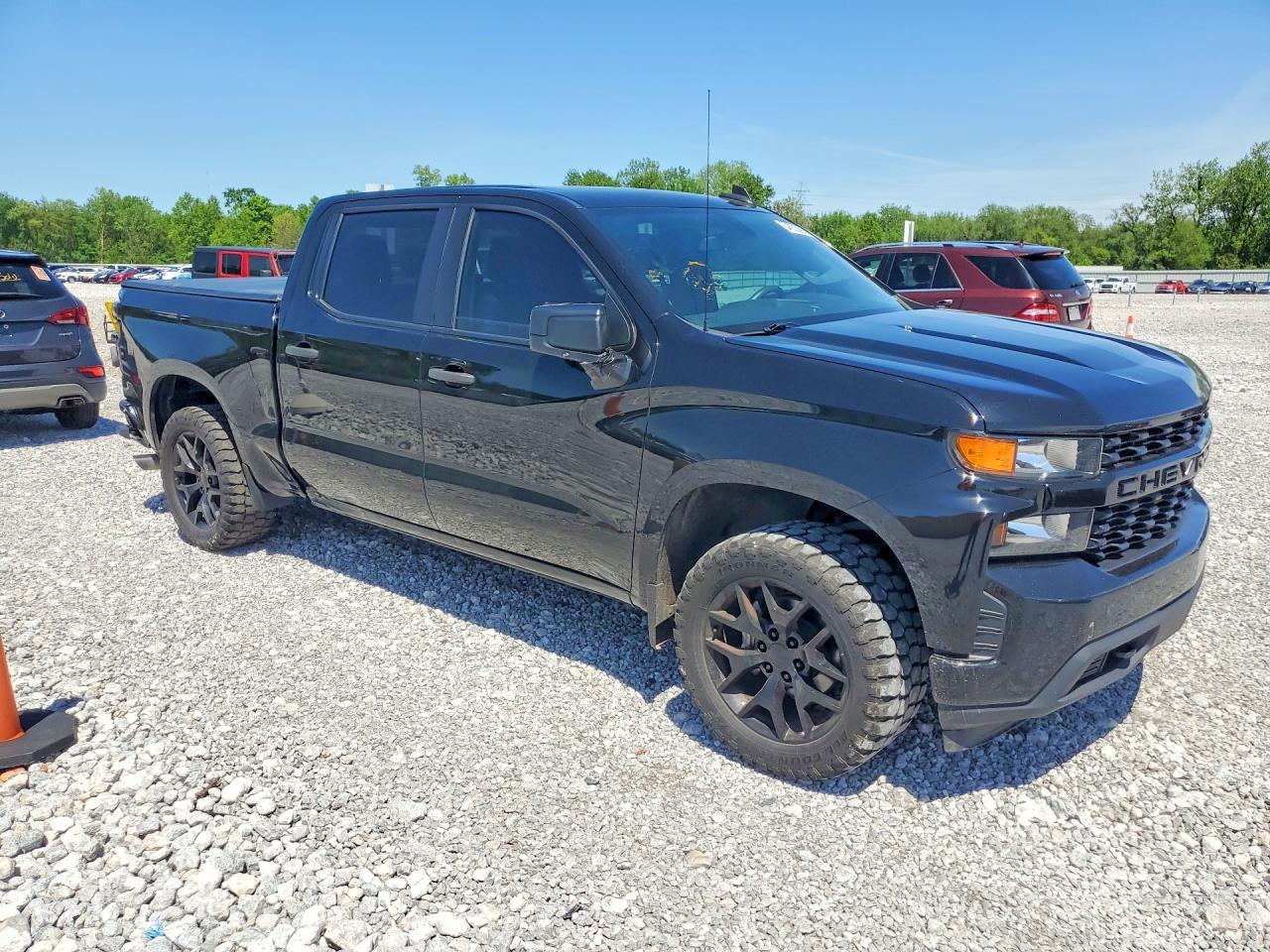 CHEVROLET SILVERADO