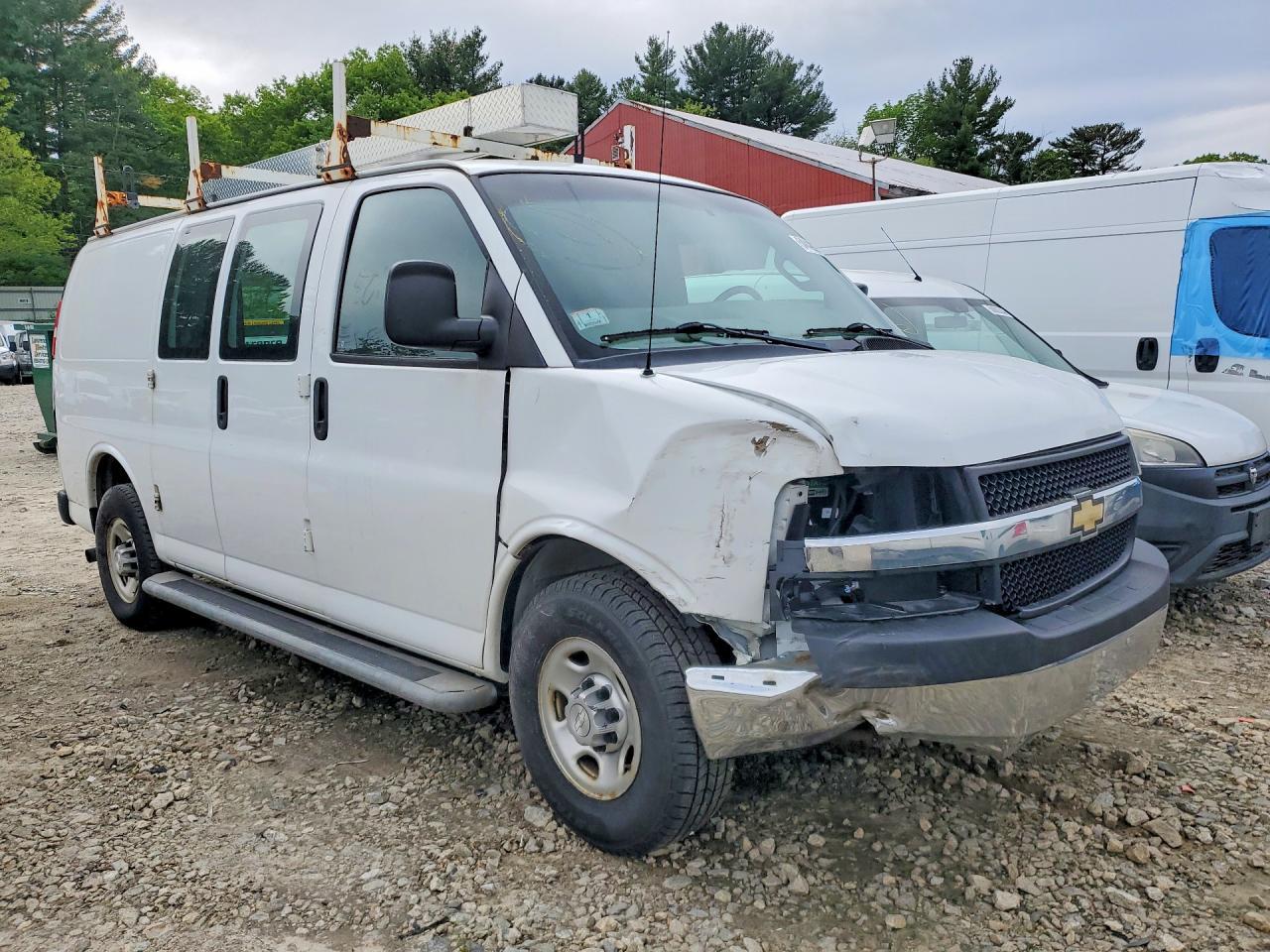 2018 CHEVROLET EXPRESS — фото 4