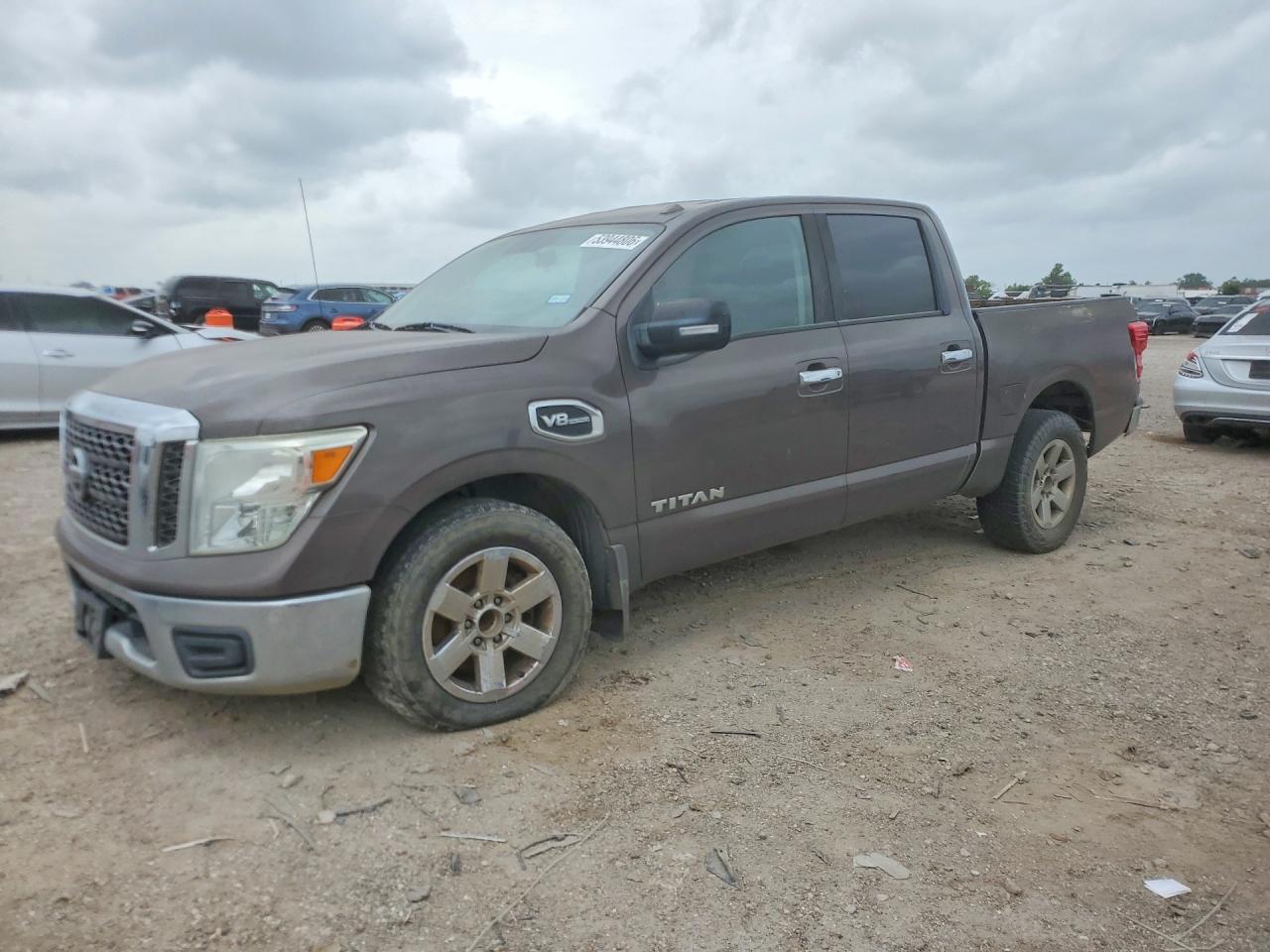 2017 NISSAN TITAN — фото 1