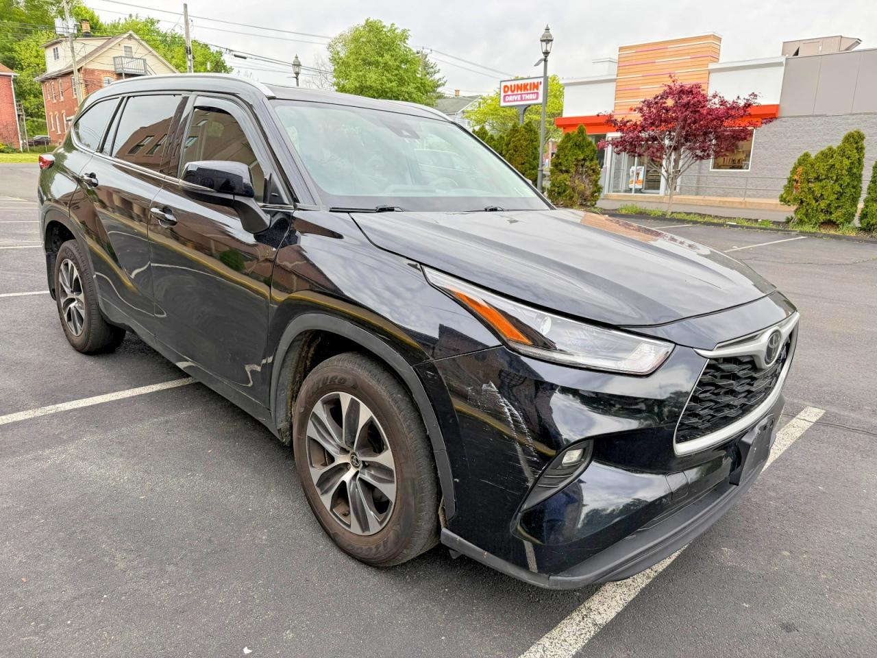 TOYOTA HIGHLANDER
