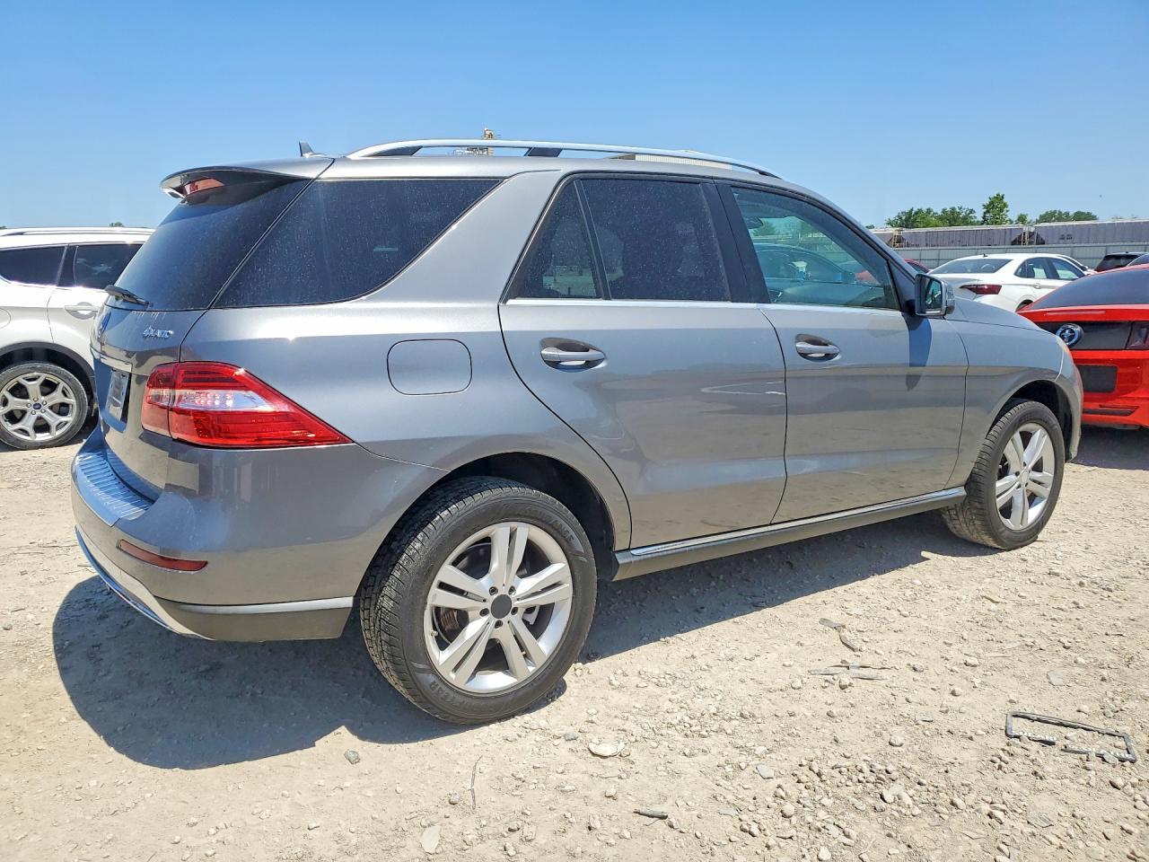 MERCEDES-BENZ M-CLASS