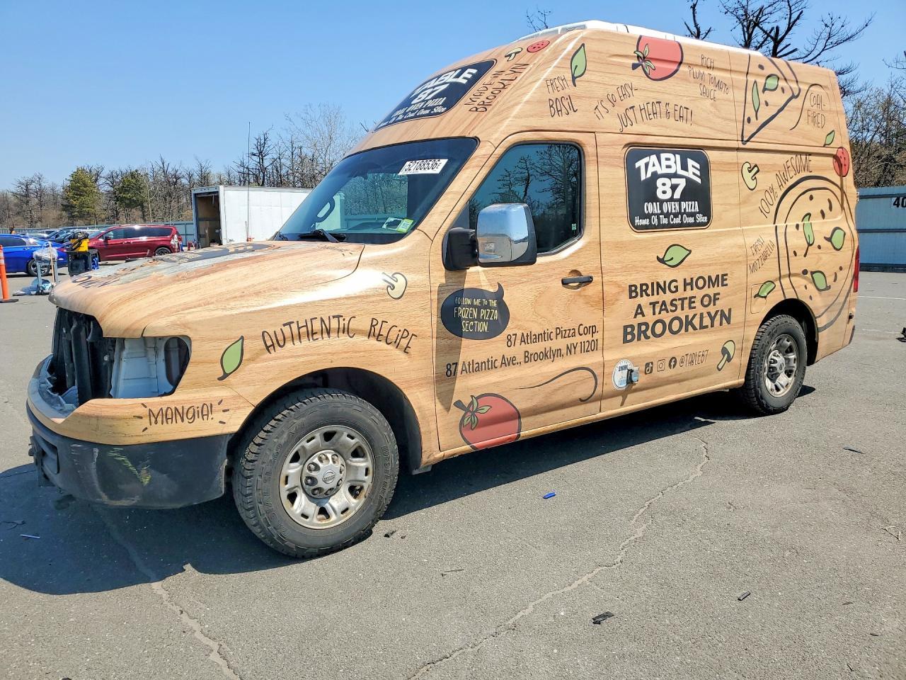 NISSAN NV2500