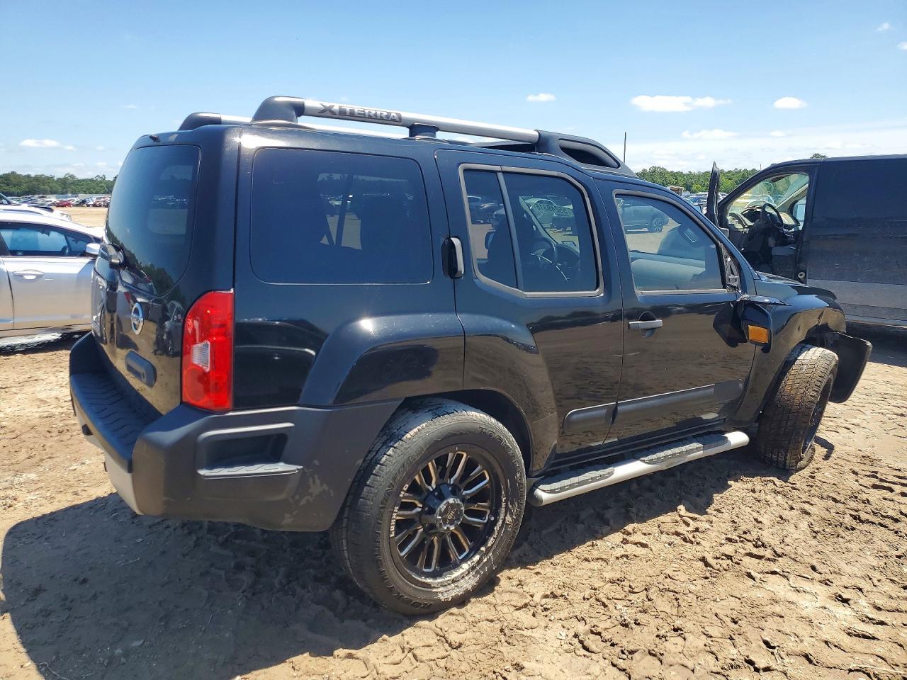 2014 NISSAN XTERRA — фото 3