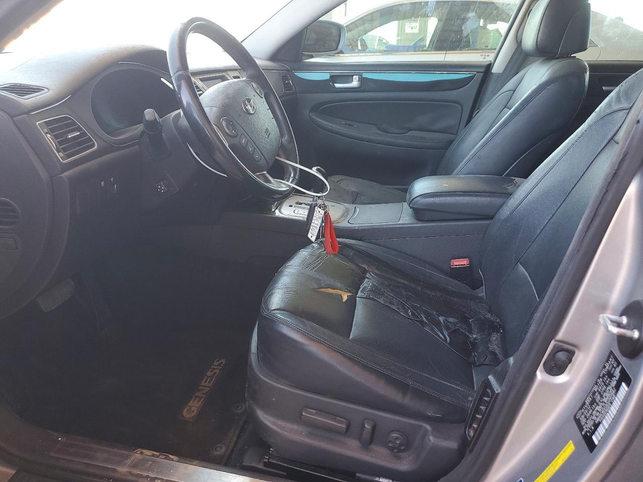 2012 HYUNDAI GENESIS — фото 7