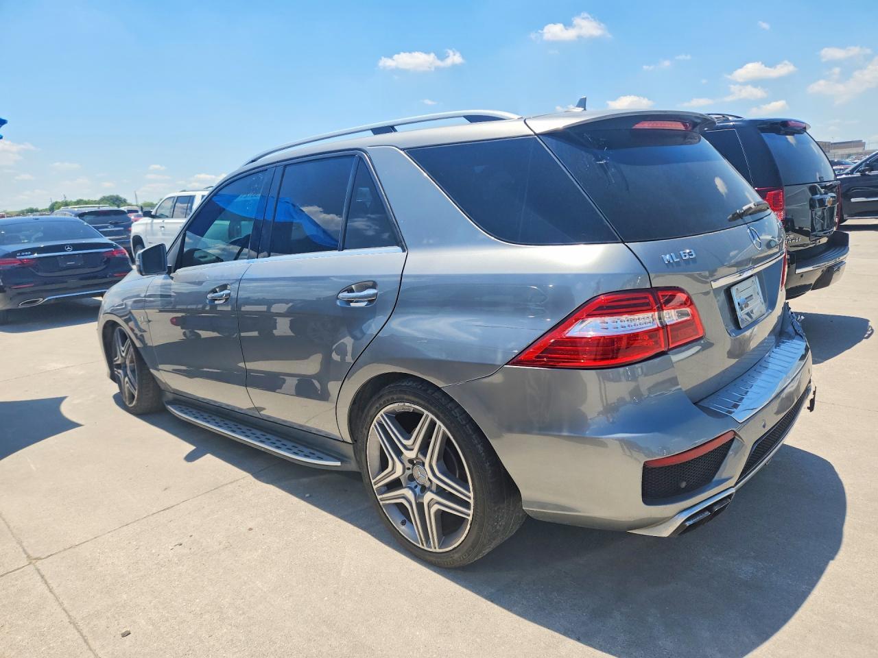 MERCEDES-BENZ M-CLASS