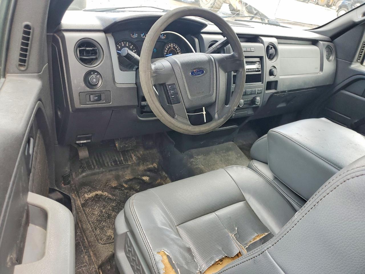 FORD F-150