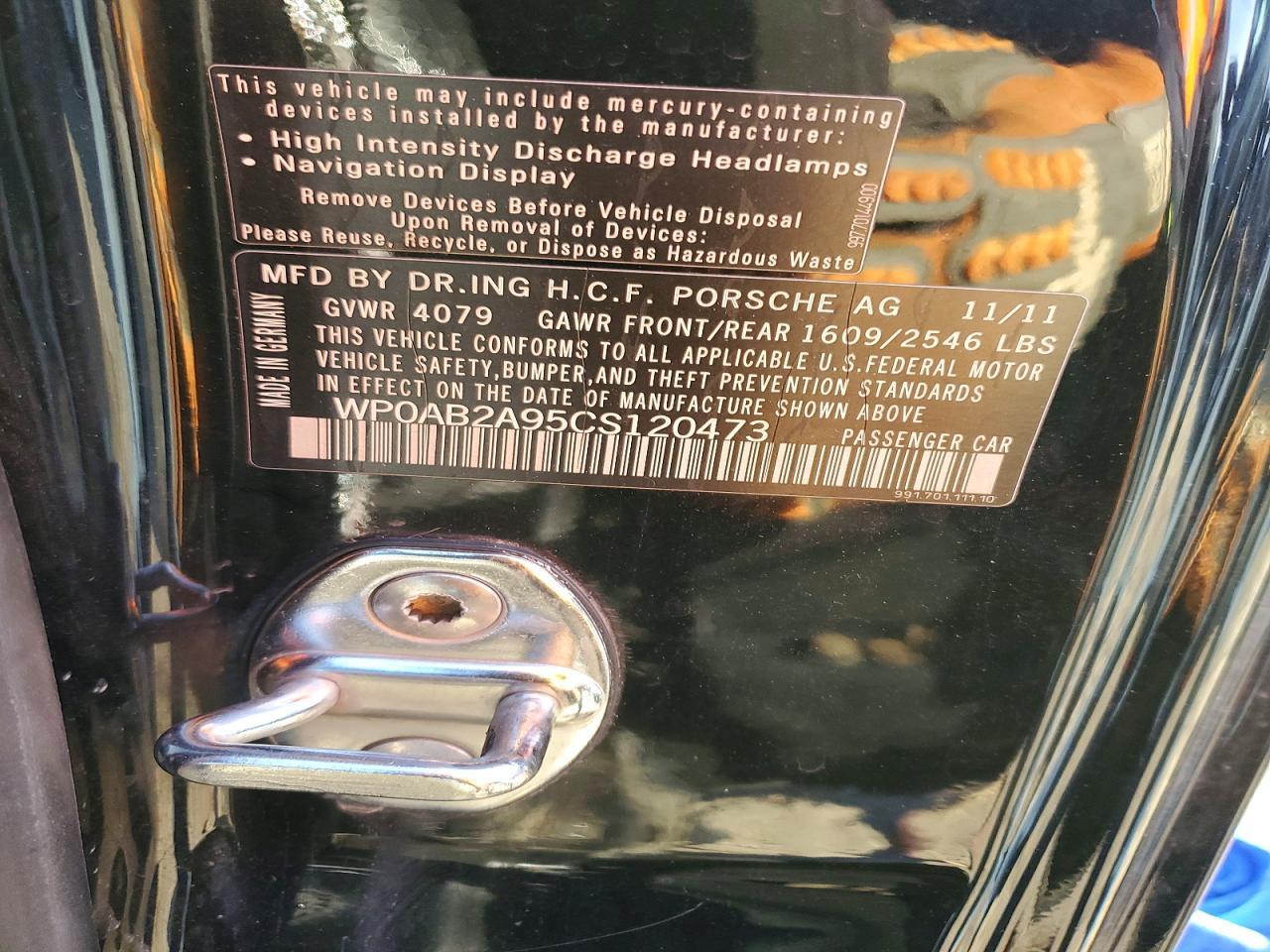 PORSCHE 911