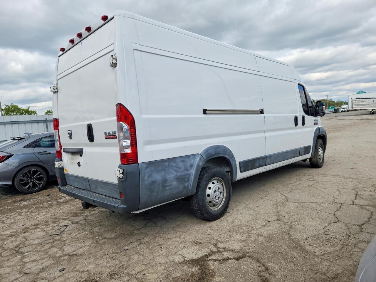 RAM PROMASTER 3500